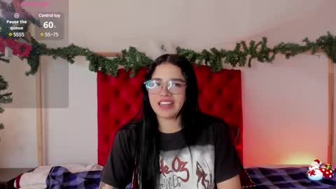 Snapshot of aliice_walker_ chatting on December 2024 03:33:02 PM aliice_walker_ online show from December 2024 03:33:02 PM