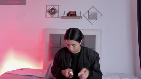 Snapshot of aliice_walker_ chatting on January 2025 12:40:01 PM aliice_walker_ online show from January 2025 12:40:01 PM