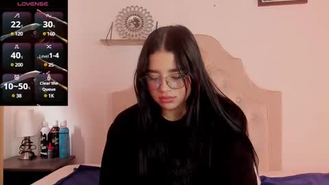 Snapshot of aliice_walker_ chatting on February 2025 04:44:01 PM aliice_walker_ online show from February 2025 04:44:01 PM