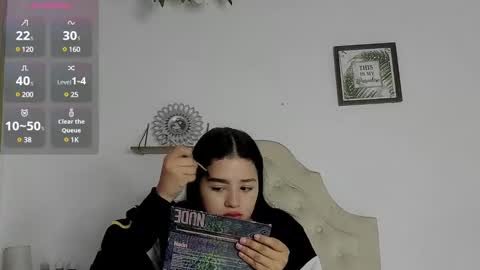 Snapshot of aliice_walker_ chatting on February 2025 12:14:02 PM aliice_walker_ online show from February 2025 12:14:02 PM