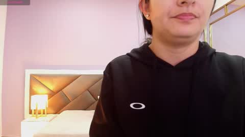 Snapshot of alina_martinelli chatting on November 2025 11:31:02 AM Alina online show from November 2025 11:31:02 AM