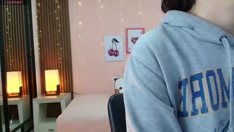 Alina online show from March 2026 12:00:01 PM