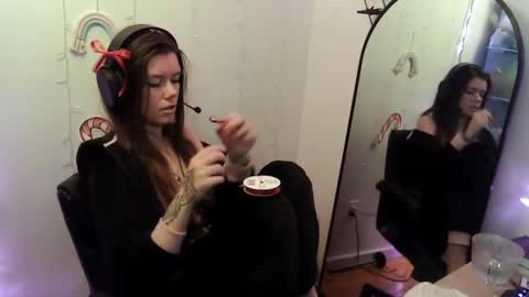 Snapshot of alina_nightshade chatting on December 2024 09:55:02 PM Alina Nightshade online show from December 2024 09:55:02 PM