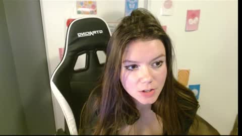 Snapshot of alina_nightshade chatting on December 2025 03:48:01 AM Alina Nightshade online show from December 2025 03:48:01 AM