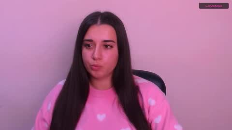 Snapshot of alinaasti_ chatting on November 2025 09:19:02 AM Alina online show from November 2025 09:19:02 AM