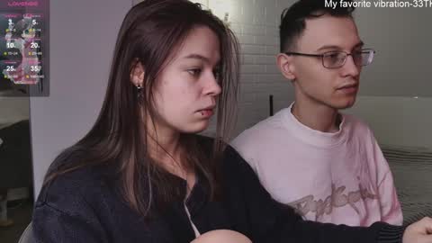 Snapshot of alinabae chatting on January 2025 09:16:02 AM Alina and Ben online show from January 2025 09:16:02 AM