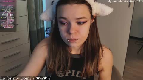 Snapshot of alinabae chatting on February 2025 12:16:01 PM Alina and Ben online show from February 2025 12:16:01 PM