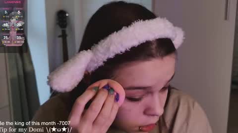 Snapshot of alinabae chatting on March 2025 01:46:01 PM Alina and Ben online show from March 2025 01:46:01 PM