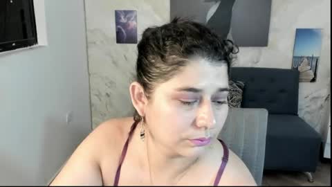 alinabozz1 online show from June 2026 05:17:01 AM