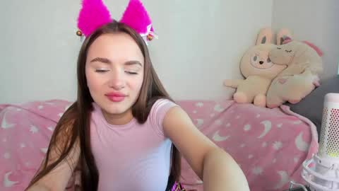 Alina online show from May 2026 07:13:02 AM