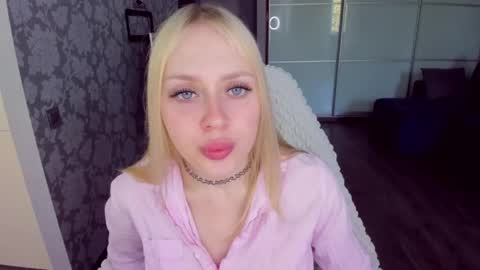 alinaocean online show from May 2026 09:03:01 AM