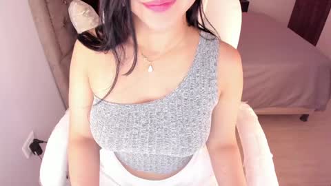 alinaowens online show from February 2025 09:15:01 PM