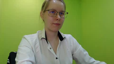 Snapshot of alinasei chatting on May 2026 01:19:01 PM alinasei online show from May 2026 01:19:01 PM