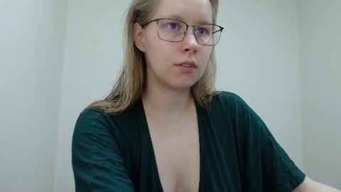alinasei online show from August 2026 01:25:02 PM