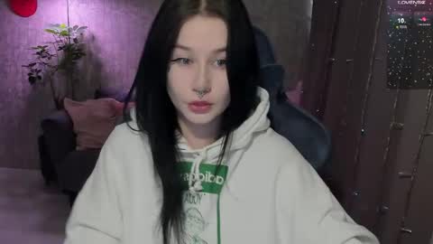 Aline Greeeen online show from April 2026 09:03:02 AM