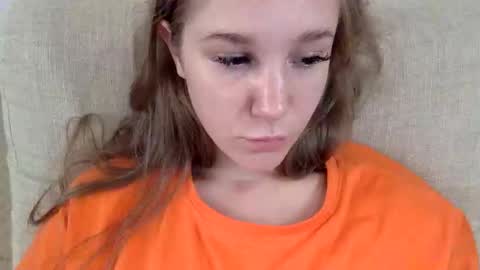 alisa0258 online show from September 2025 02:05:02 PM