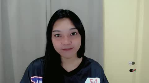 Snapshot of alisa_kiss_ chatting on February 2025 12:09:02 PM Shanti xhey online show from February 2025 12:09:02 PM
