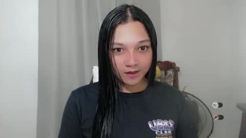 Snapshot of alisa_kiss_ chatting on September 2025 12:05:02 PM Shanti xhey online show from September 2025 12:05:02 PM