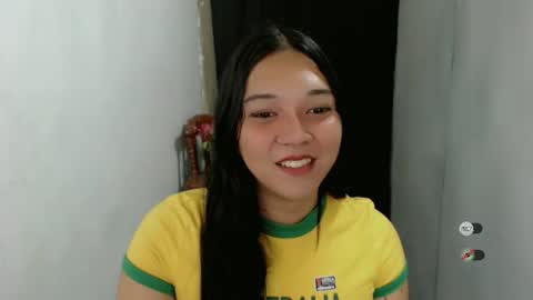 Snapshot of alisa_kiss_ chatting on September 2025 01:56:01 PM Shanti xhey online show from September 2025 01:56:01 PM