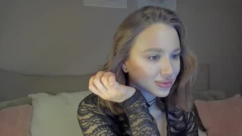 Snapshot of alisa_tiny chatting on February 2026 06:06:02 PM Stefa online show from February 2026 06:06:02 PM