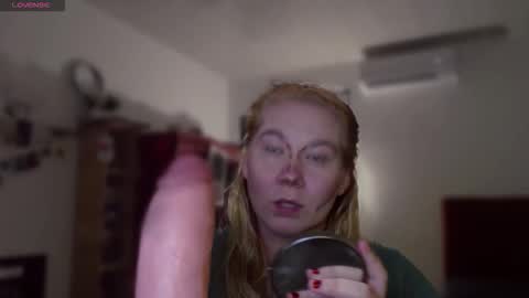 alisa_u online show from April 2026 10:37:02 PM