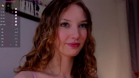 Snapshot of alisavine chatting on June 2026 07:39:01 PM Alisa online show from June 2026 07:39:01 PM