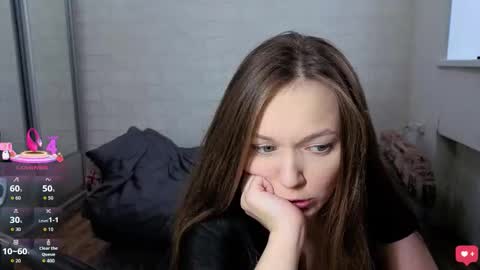 alisawyn online show from November 2025 08:25:02 AM