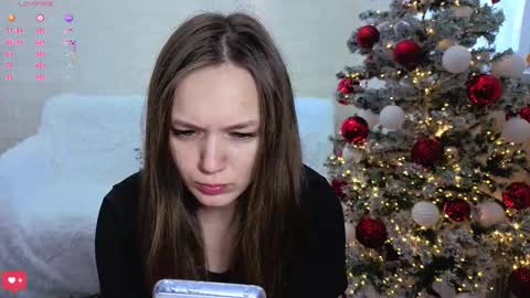 alisawyn online show from December 2025 03:44:02 AM