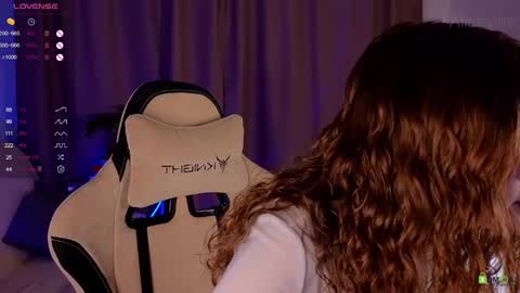 Snapshot of alisevine chatting on March 2025 05:24:02 PM Alisa online show from March 2025 05:24:02 PM