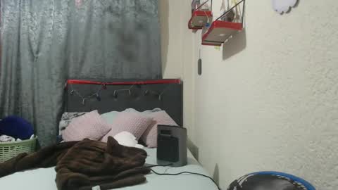 alisha_9997 online show from February 2025 03:03:01 AM