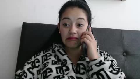 alisha_9997 online show from September 2025 01:04:01 PM