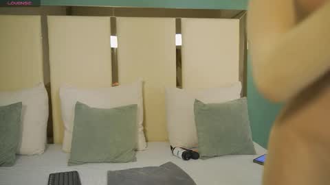 Snapshot of alisha_brainly chatting on November 2025 04:01:01 AM buy my videos follow me in my new instagram fernanda699 online show from November 2025 04:01:01 AM