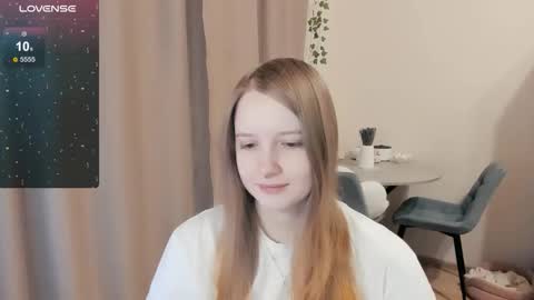 Snapshot of alisha_ley chatting on November 2025 11:41:01 AM Alya online show from November 2025 11:41:01 AM