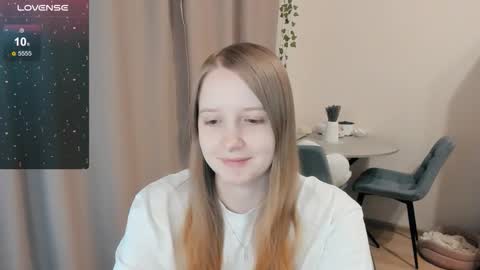 Snapshot of alisha_ley chatting on November 2025 05:01:02 PM Alya online show from November 2025 05:01:02 PM