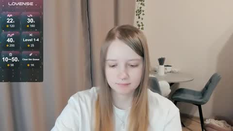 Snapshot of alisha_ley chatting on November 2025 01:32:02 PM Alya online show from November 2025 01:32:02 PM