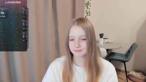 Snapshot of alisha_ley chatting on November 2025 10:04:02 PM Alya online show from November 2025 10:04:02 PM