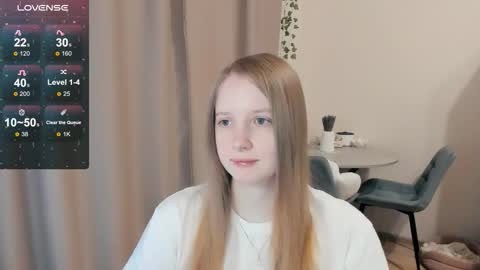 Snapshot of alisha_ley chatting on November 2025 06:40:01 PM Alya online show from November 2025 06:40:01 PM