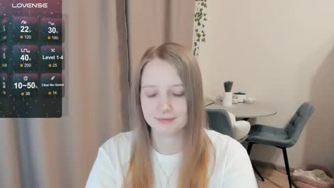 Snapshot of alisha_ley chatting on November 2025 06:56:02 AM Alya online show from November 2025 06:56:02 AM