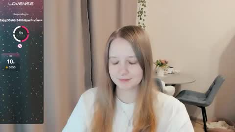 Snapshot of alisha_ley chatting on November 2025 05:37:01 PM Alya online show from November 2025 05:37:01 PM