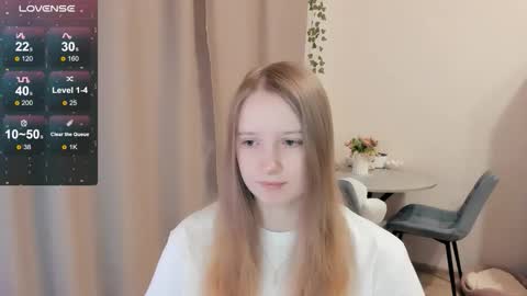 Snapshot of alisha_ley chatting on December 2025 10:35:01 AM Alya online show from December 2025 10:35:01 AM