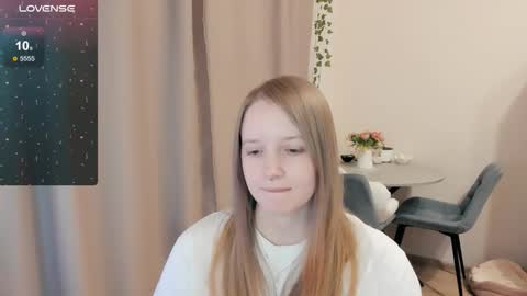 Snapshot of alisha_ley chatting on December 2025 07:53:02 PM Alya online show from December 2025 07:53:02 PM