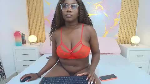 Alisha online show from October 2025 12:17:02 PM