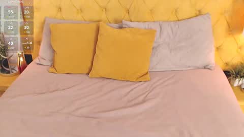 Luna online show from March 2026 04:22:02 PM