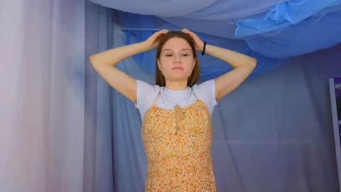 Alisia online show from January 2025 06:53:02 AM