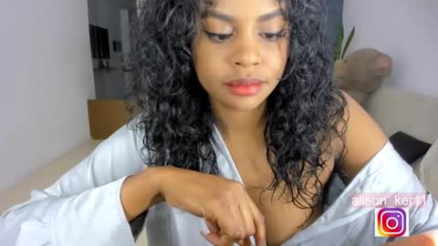 Sofias house online show from December 2024 08:15:02 AM