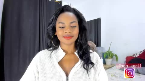 Sofias house online show from February 2025 09:37:01 AM