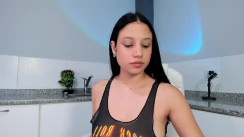 Alison  online show from December 2024 01:11:01 AM