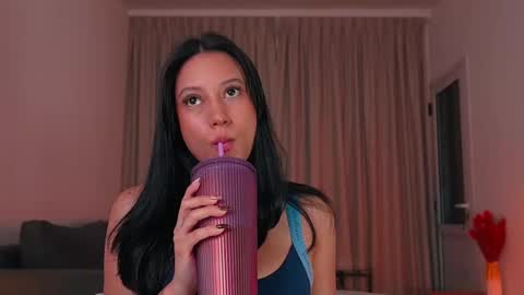 Alison  online show from November 2025 10:04:02 AM