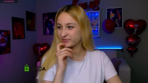 Snapshot of alison_purr chatting on February 2026 10:36:01 AM alison_purr online show from February 2026 10:36:01 AM