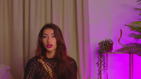 Snapshot of alissa_foxx chatting on September 2025 07:48:01 PM alissa_foxx online show from September 2025 07:48:01 PM